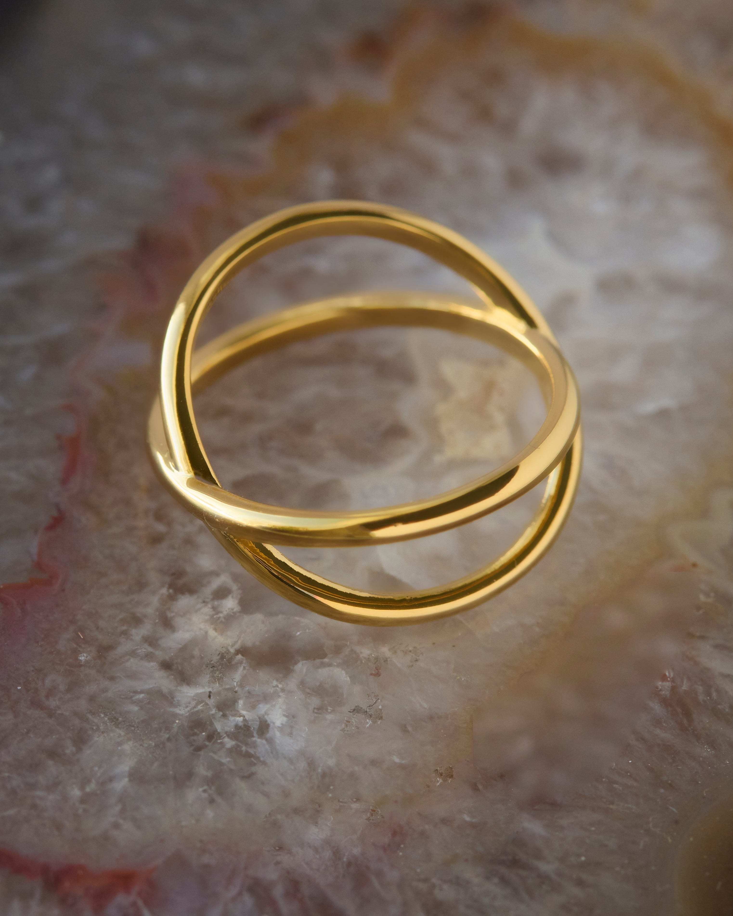Gold double hoop ring.